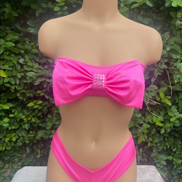 “Barbie” exotic wear/rave wear/ bathing suit - Picture 3 of 5